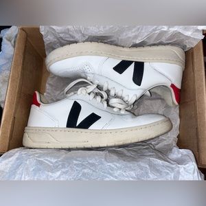 VEJA V-10 CWL white nautico pekin